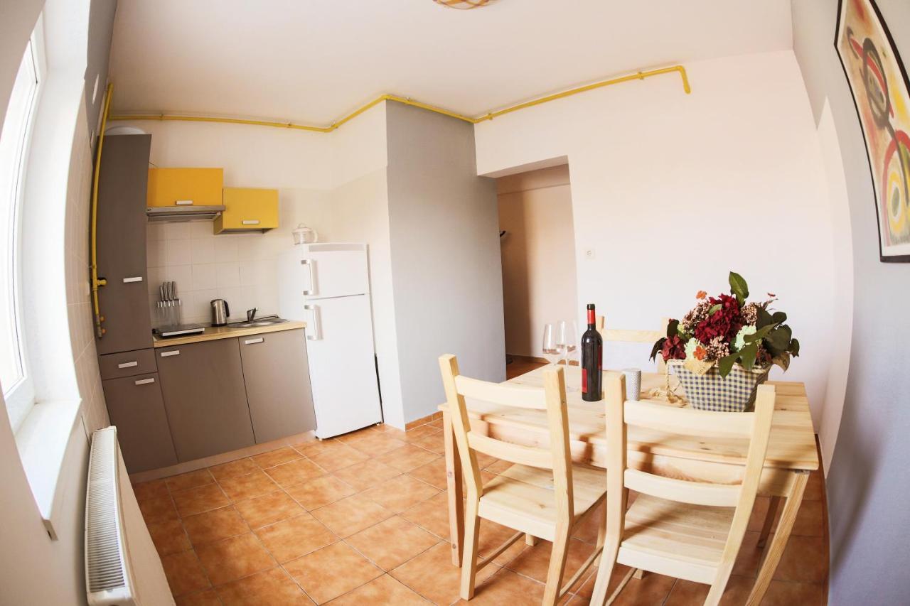 Color Apartments Downtown Bukareszt Zewnętrze zdjęcie