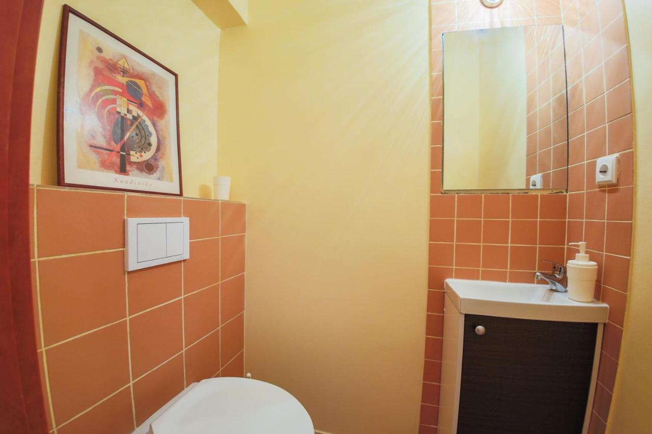 Color Apartments Downtown Bukareszt Zewnętrze zdjęcie