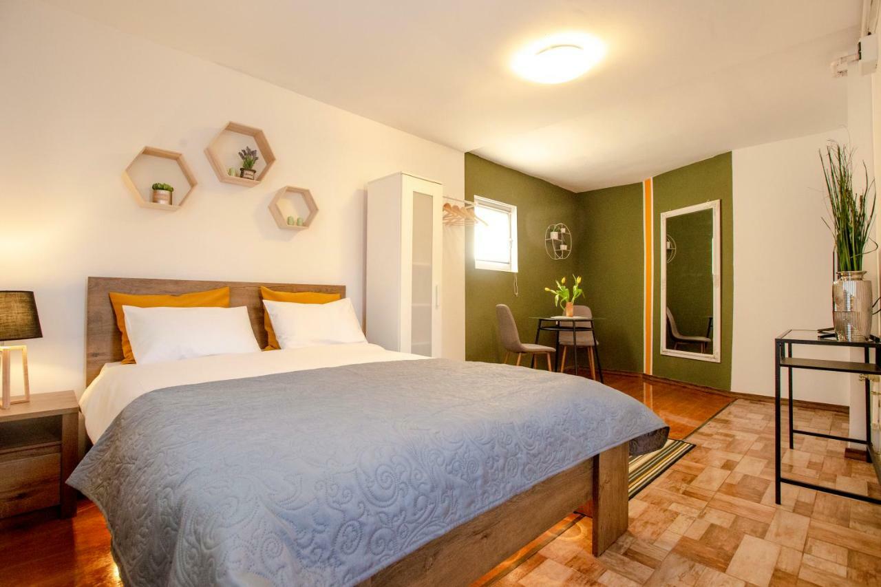 Color Apartments Downtown Bukareszt Zewnętrze zdjęcie